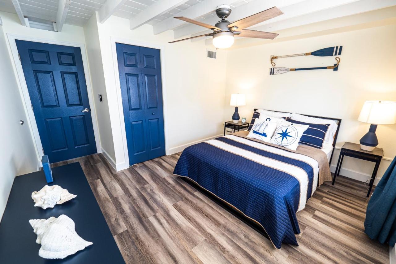 Newly Renovated 3Br2Ba Duplex With Private Dock Key Colony Beach Exterior foto