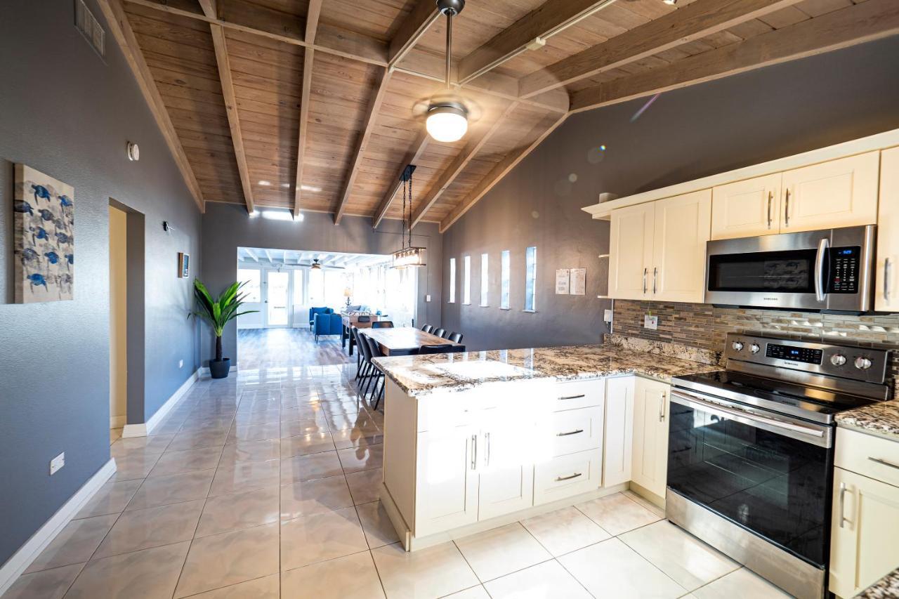 Newly Renovated 3Br2Ba Duplex With Private Dock Key Colony Beach Exterior foto