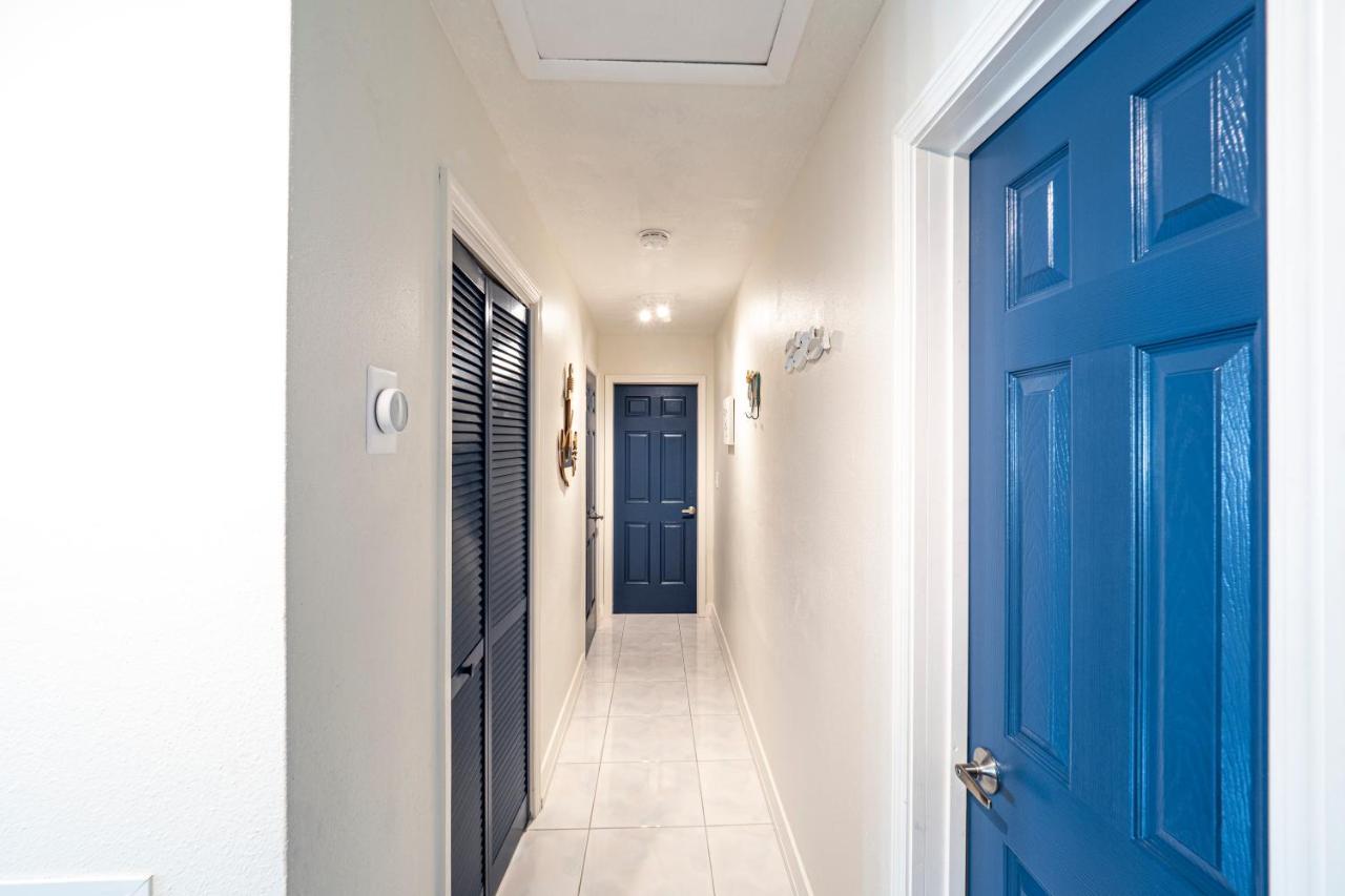 Newly Renovated 3Br2Ba Duplex With Private Dock Key Colony Beach Exterior foto